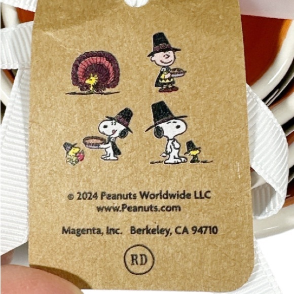 NEW Rae Dunn/Peanuts THANKSGIVING MEASURING CUPS Set/4 - Picture 5 of 6